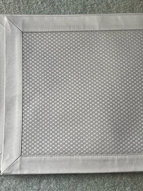 Elegant beige Textured Placemats - Set-Ready